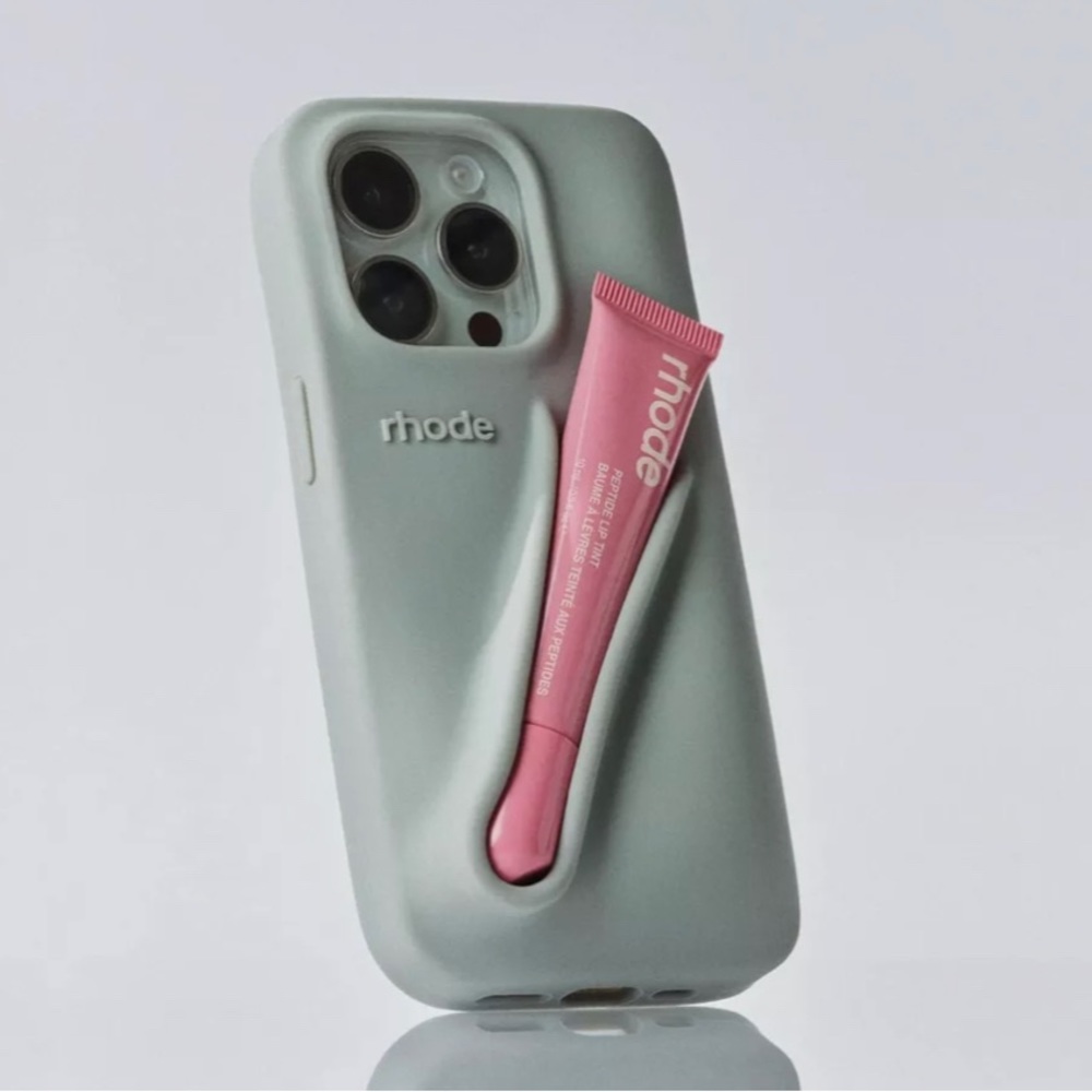 Rhode iphone 14 phone case - lightly used